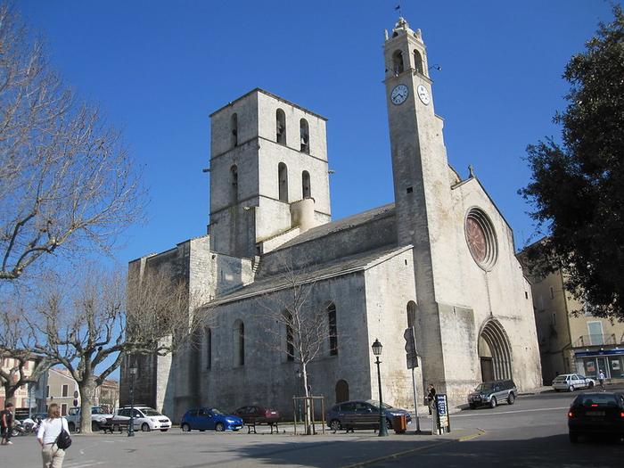 Forcalquier/immobilier/CENTURY21 Provence Immobilier/Eglise de forcalquier